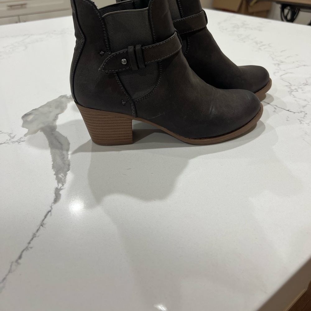 Rampage Dark Gray Ankle Boots